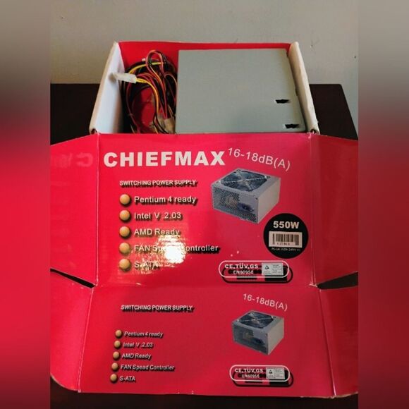 Chiefmax 550W Switching Power Supply - Picture 1 of 6